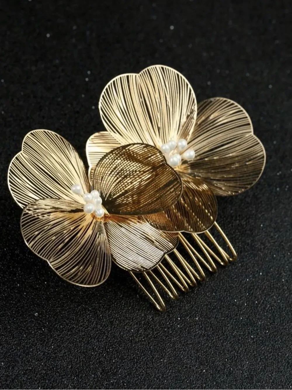 Gold Floral Wire Hair Comb R757 - Picture 3 of 4